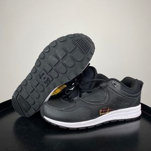 NEW DC skate shoe Men’s Size 8.5